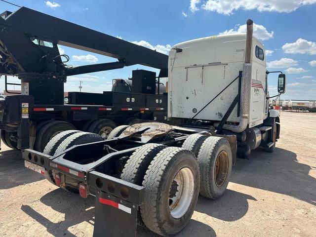 Image of Mack Pinnacle CXU613 equipment image 1