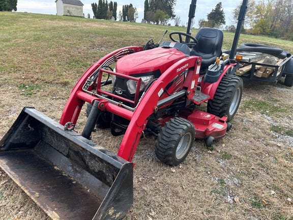 2014 Mahindra eMax 25 Equipment Image0