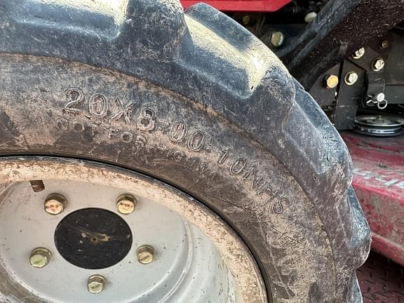 Image of Mahindra eMax 25 equipment image 4