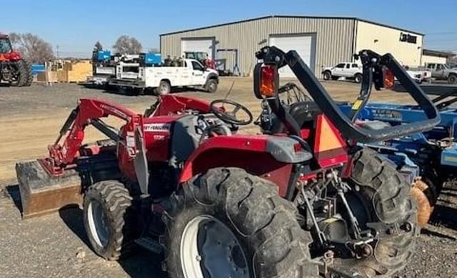 Image of Massey Ferguson 1736 equipment image 2