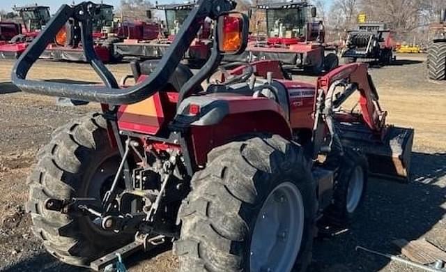 Image of Massey Ferguson 1736 equipment image 4