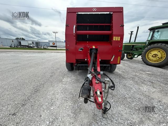 Image of Massey Ferguson 1745 equipment image 1