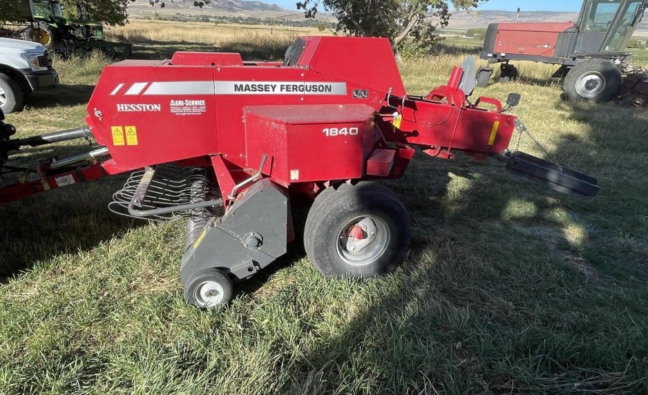 Main image Massey Ferguson 1840