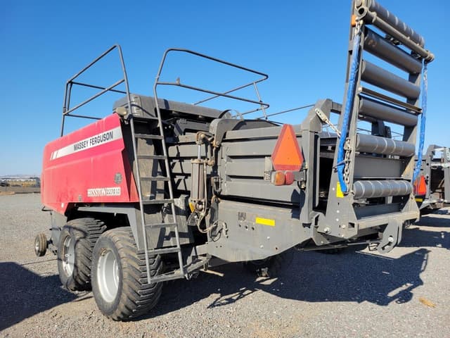 Image of Massey Ferguson 2270XD equipment image 1