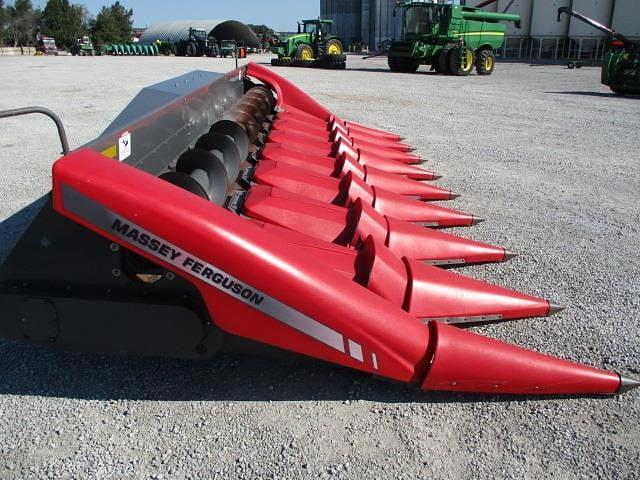 Image of Massey Ferguson 3000 equipment image 3