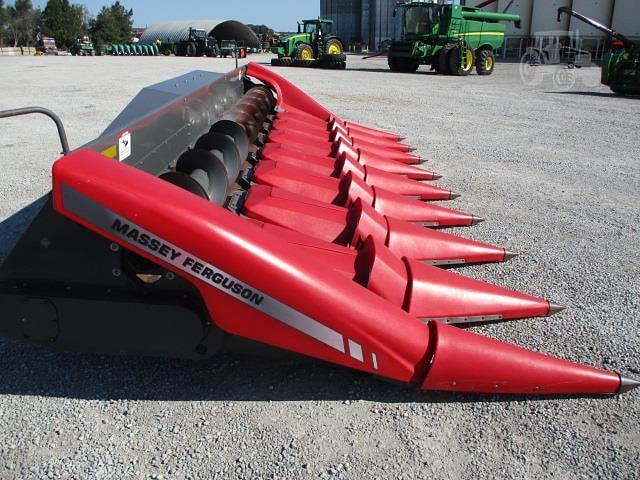 Image of Massey Ferguson 3000 equipment image 3