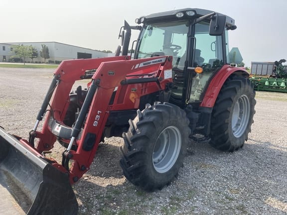Main image Massey Ferguson 5610