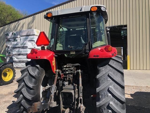 Image of Massey Ferguson 5612 equipment image 3