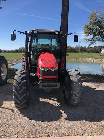 Image of Massey Ferguson 5612 equipment image 2