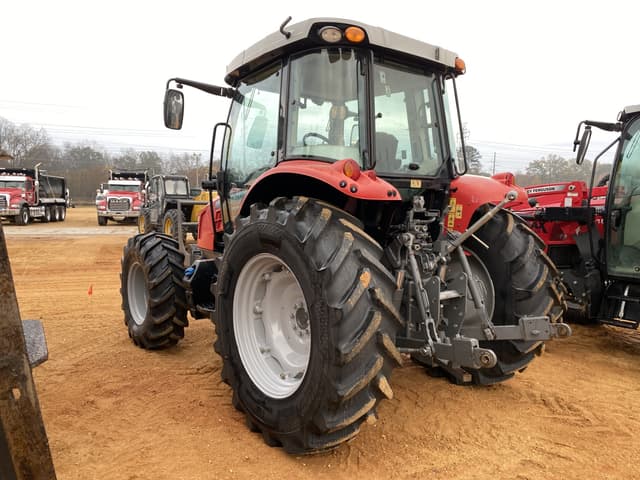Image of Massey Ferguson 5612 equipment image 1