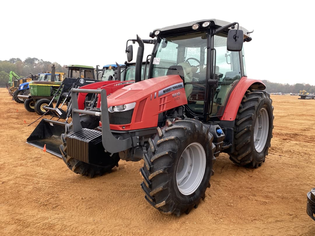 Image of Massey Ferguson 5612 Primary image