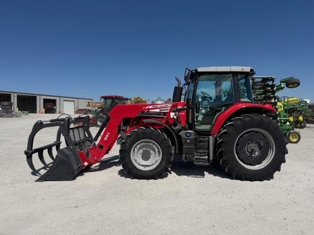 Image of Massey Ferguson 6615 equipment image 1