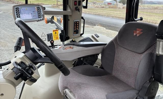 Image of Massey Ferguson 7620 equipment image 3