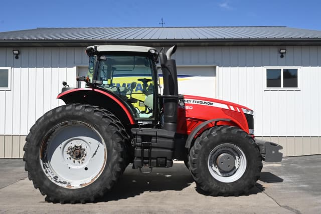 Image of Massey Ferguson 8660 equipment image 1