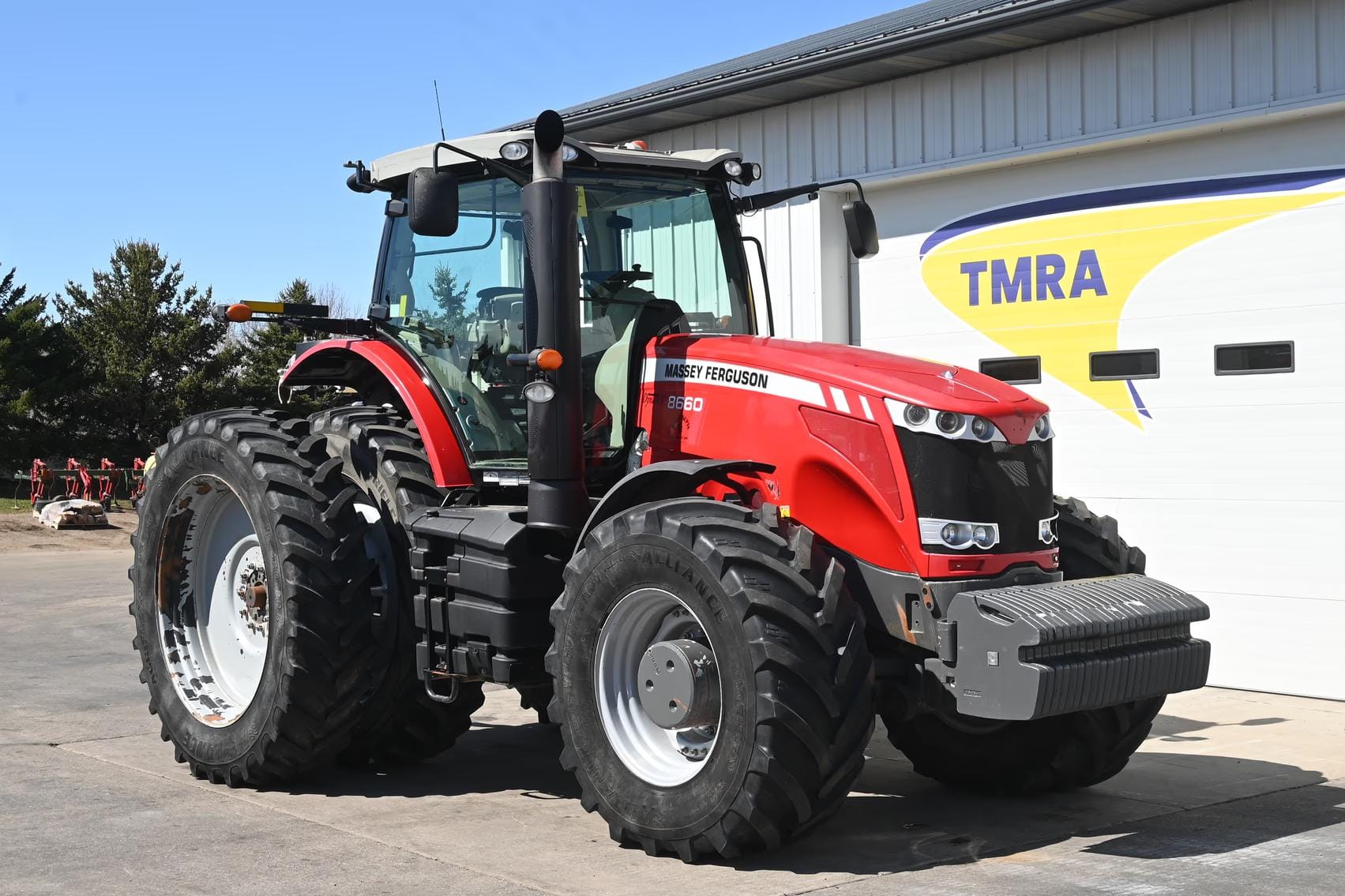 2014 Massey Ferguson 8660 Equipment Image0