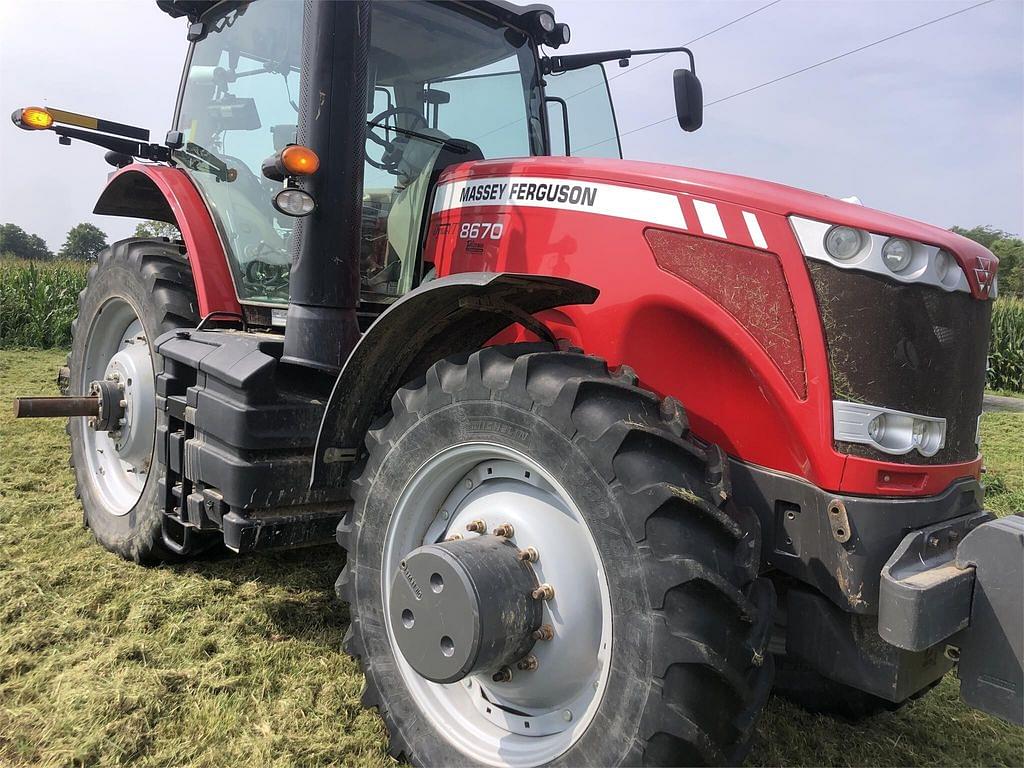 Image of Massey Ferguson 8670 Primary image