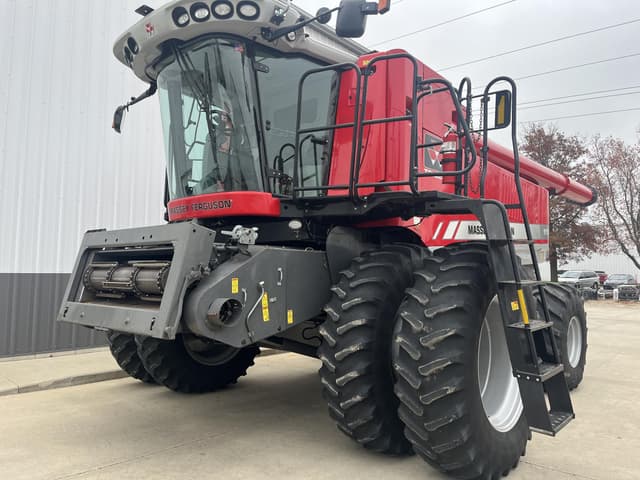 Image of Massey Ferguson 9540 equipment image 1