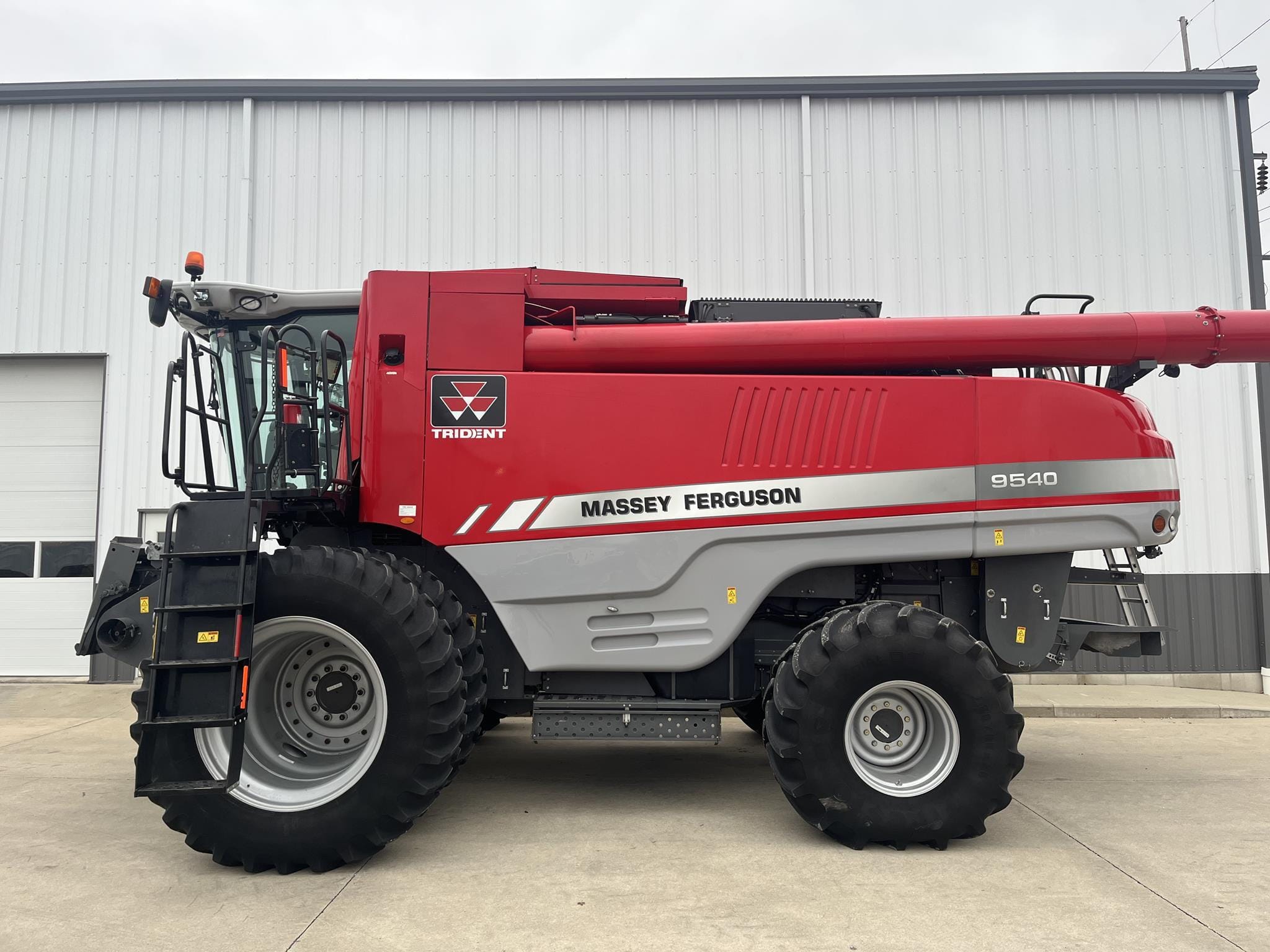 2014 Massey Ferguson 9540 Equipment Image0