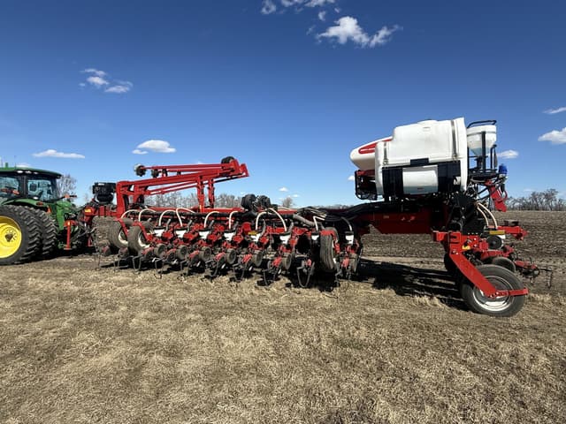 Image of Massey Ferguson 9800 equipment image 1