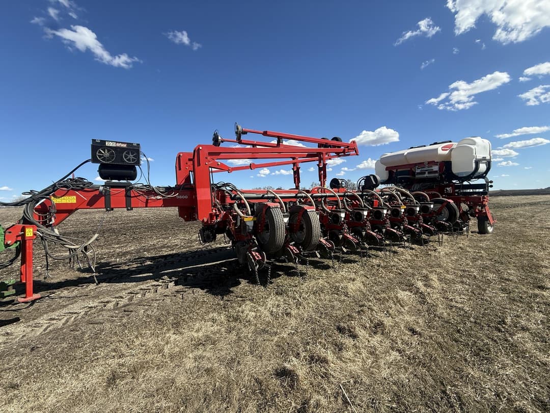 Image of Massey Ferguson 9800 Primary image