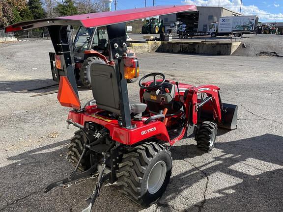 Image of Massey Ferguson GC1705 equipment image 2