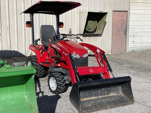 Image of Massey Ferguson GC1705 equipment image 1