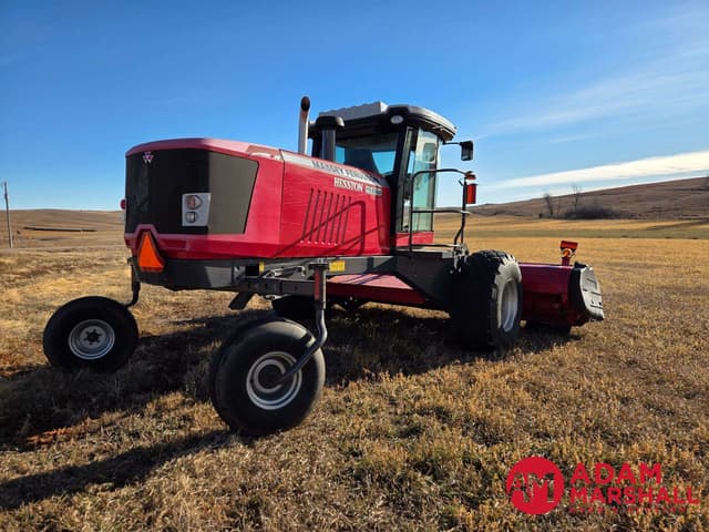 Image of Massey Ferguson Hesston WR9740 equipment image 4