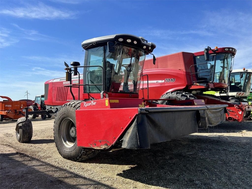 Main image Massey Ferguson WR9770