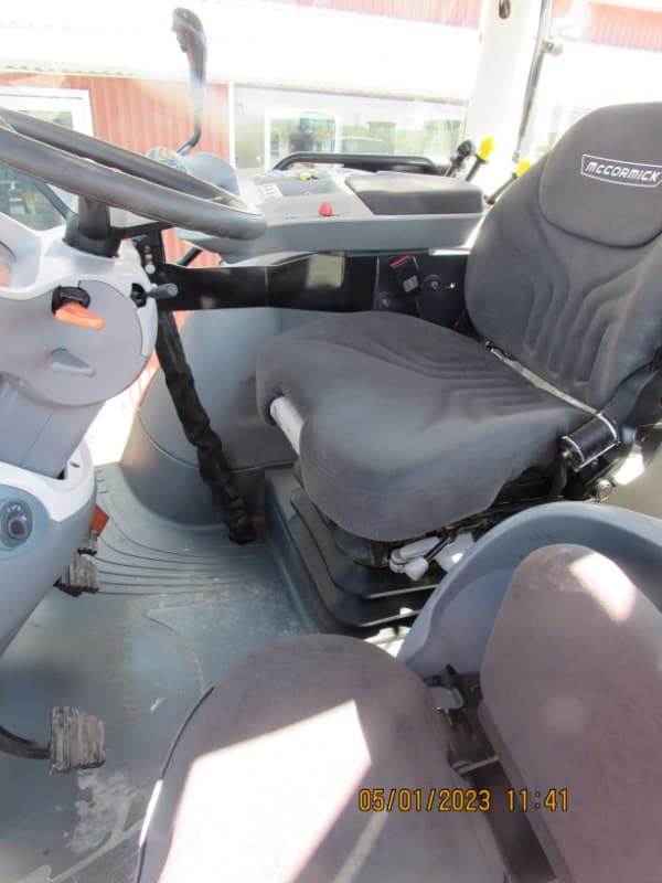 Image of McCormick Intl X7.440 equipment image 1