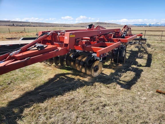 2014 McFarlane QT-107 Equipment Image0