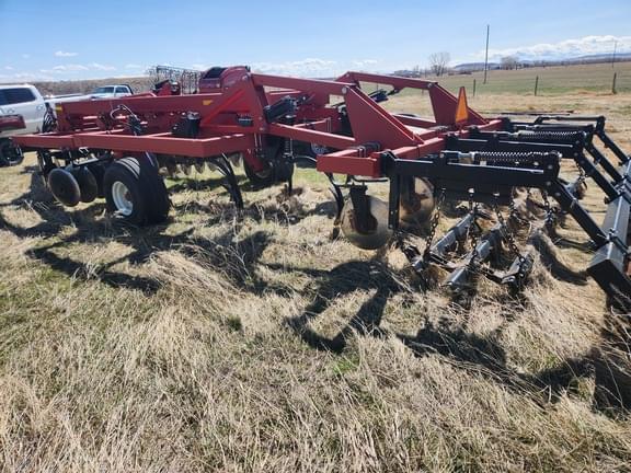 Image of McFarlane QT-107 equipment image 2