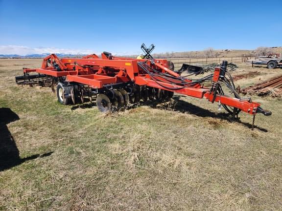 Image of McFarlane QT-107 equipment image 4