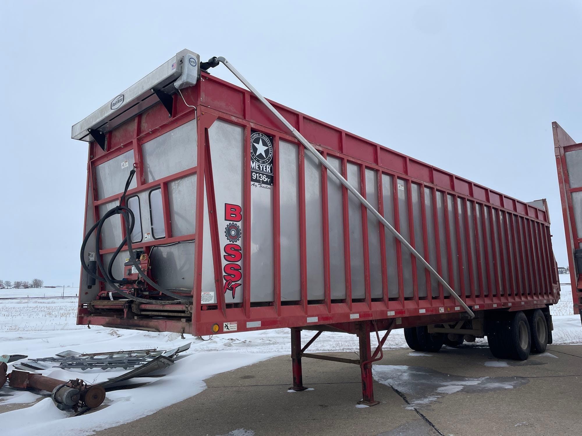 Main image Meyer 9136RT