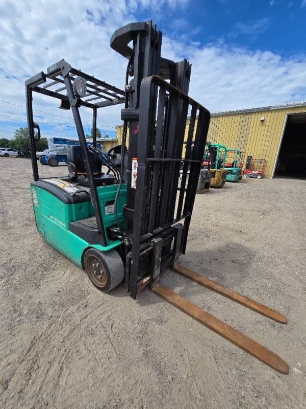 Image of Mitsubishi FB20PNT equipment image 4