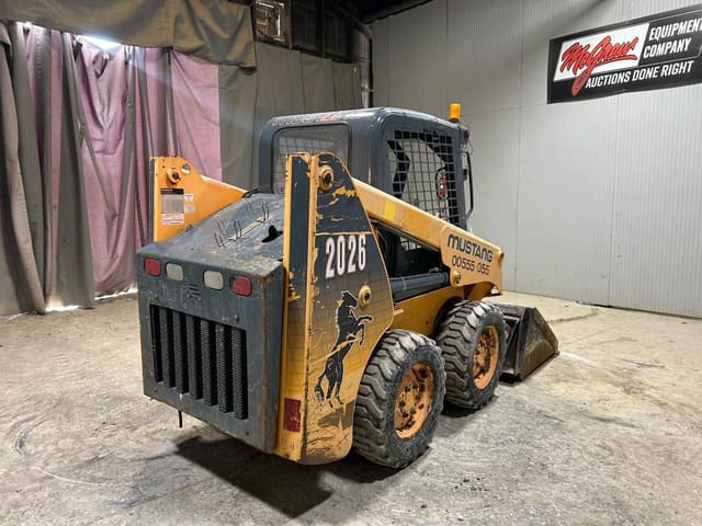 Image of Mustang 2026 equipment image 3