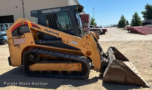 Image of Mustang 2500RT equipment image 3
