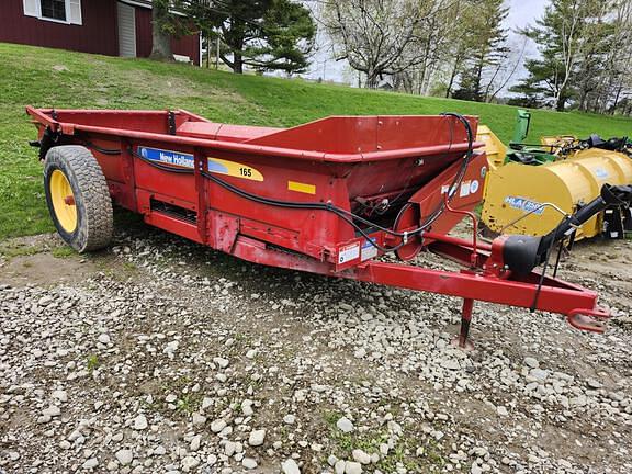 Image of New Holland 165 equipment image 2