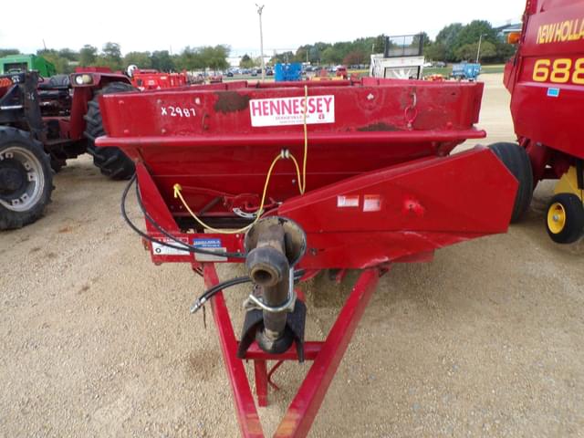 Image of New Holland 185 equipment image 2