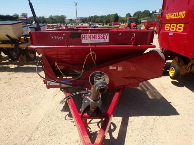 Image of New Holland 185 equipment image 2