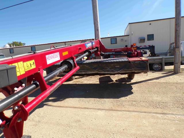 Image of New Holland 313 equipment image 2