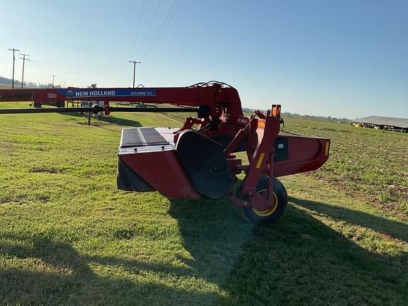 Image of New Holland 313 equipment image 2