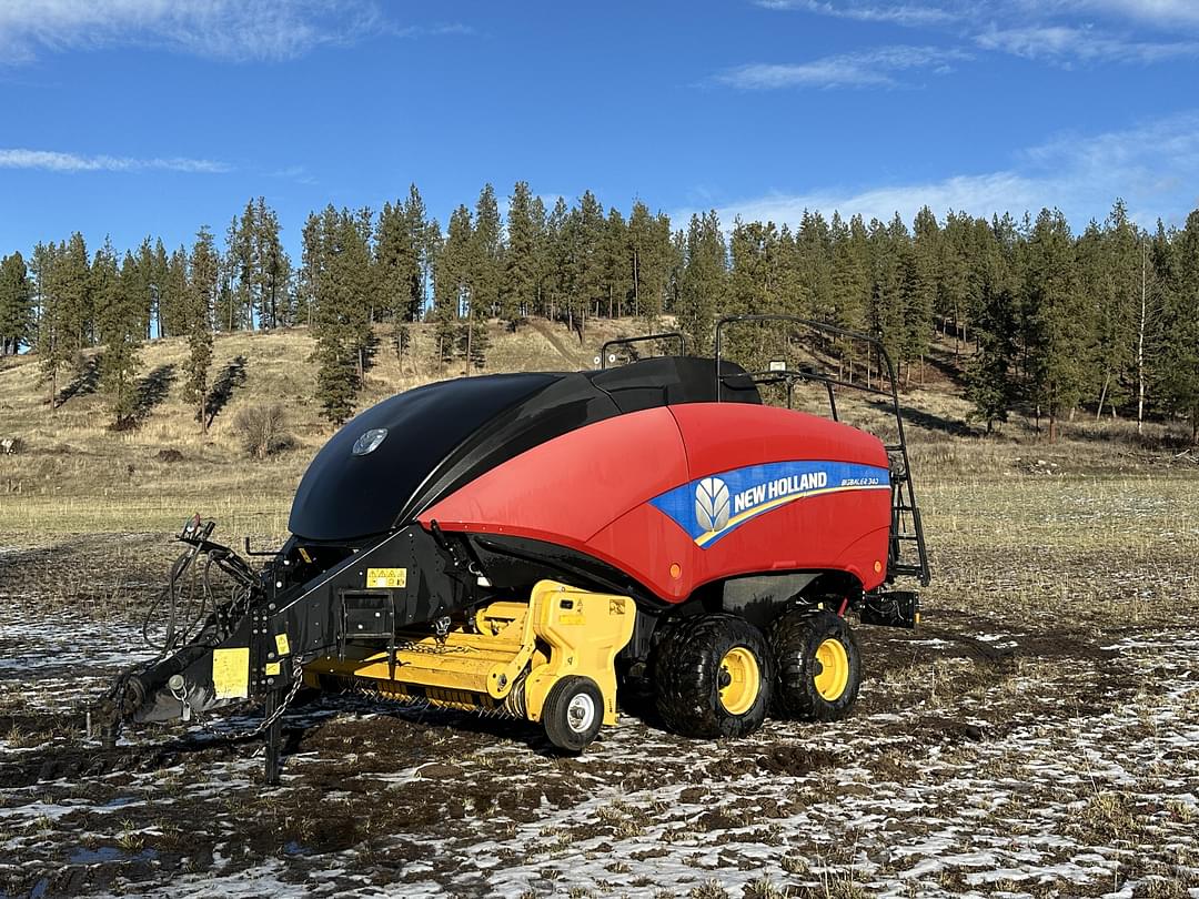 Image of New Holland Big Baler 340 Primary image