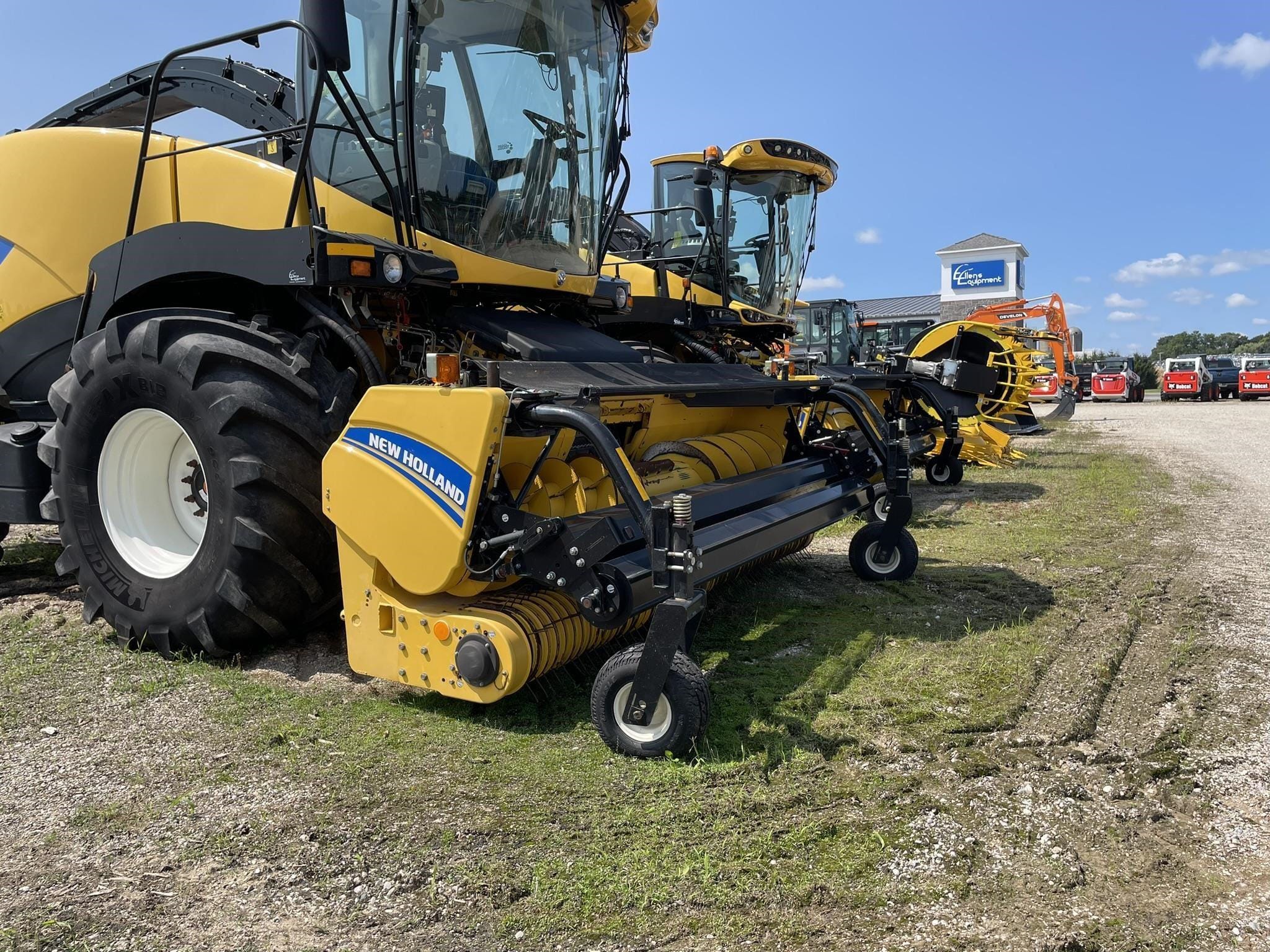 Main image New Holland 380FP