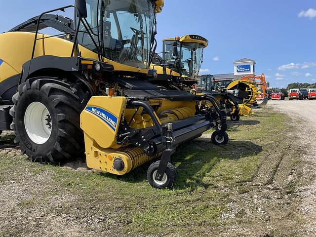 Image of New Holland 380FP equipment image 3