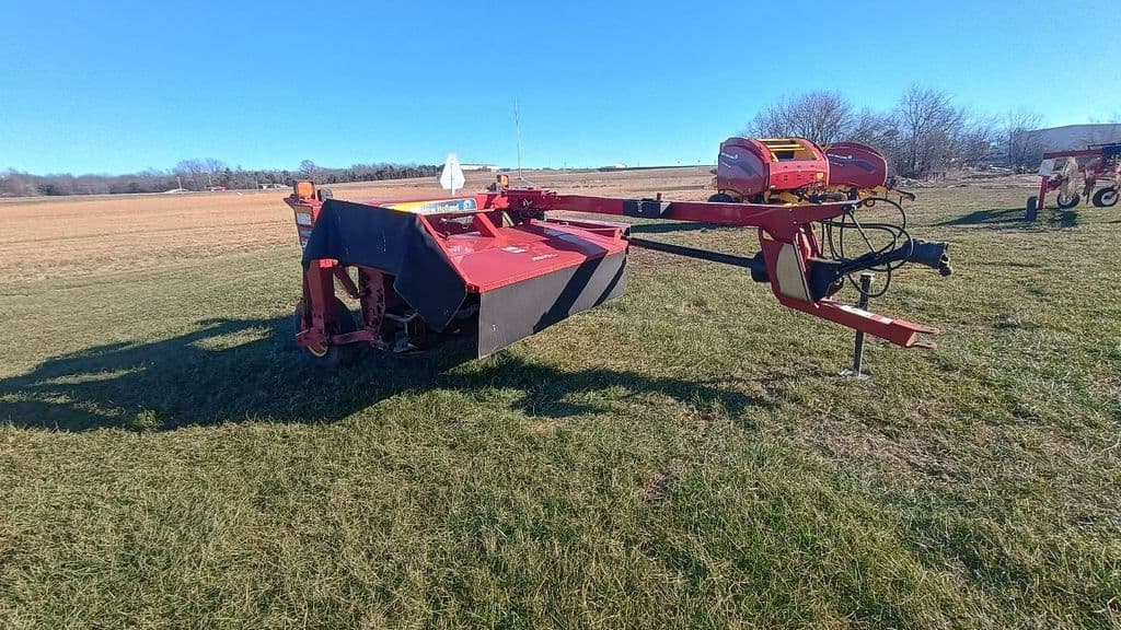 Image of New Holland H7220 Image 0