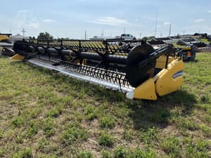 2014 New Holland 880CF Image