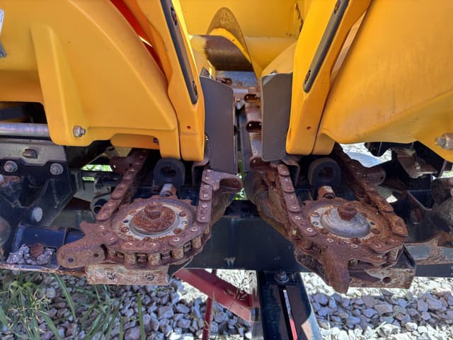 Image of New Holland 980CR equipment image 2