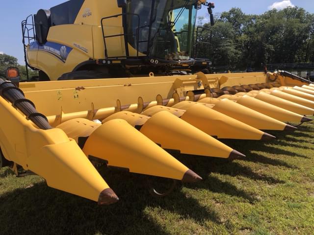 Image of New Holland 980CR equipment image 1