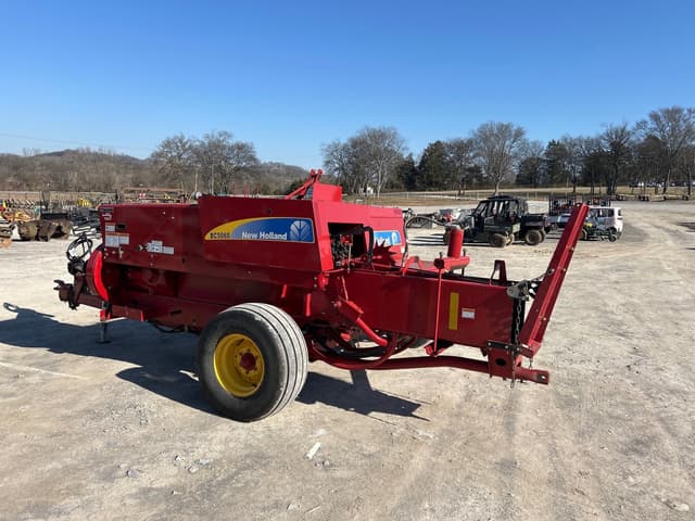 Image of New Holland BC5060 equipment image 4