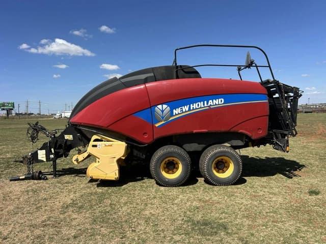 Image of New Holland Big Baler 340 equipment image 1